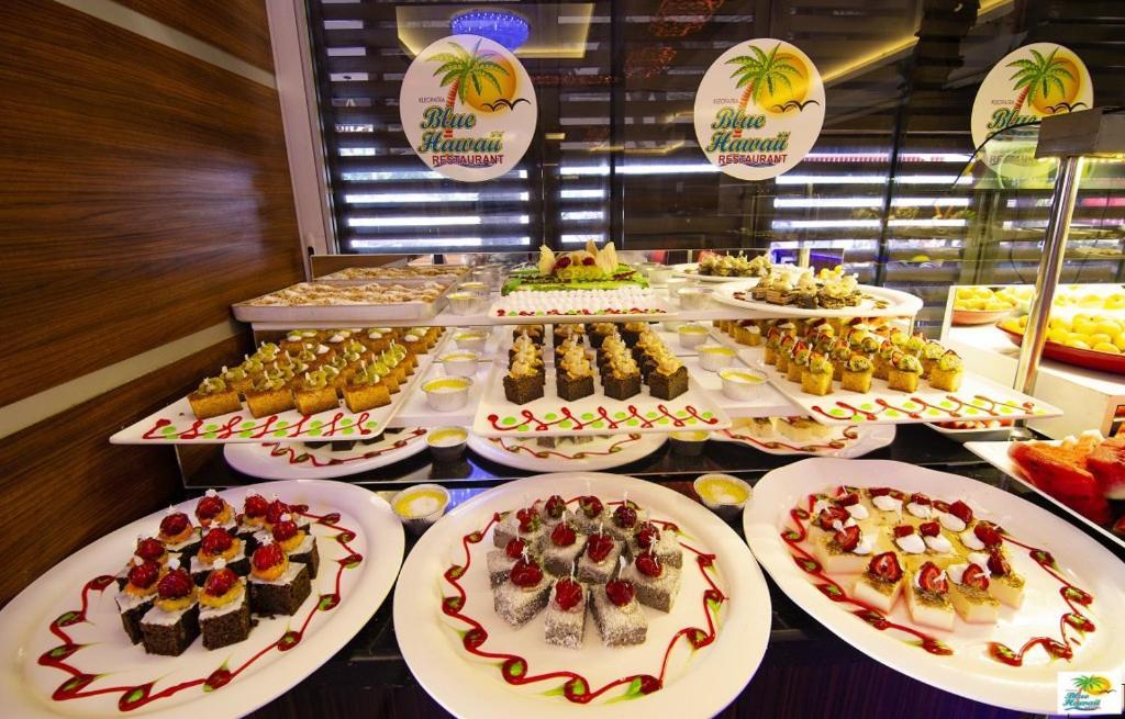Kleopatra Blue Hawai Hotel 阿拉尼亚 外观 照片