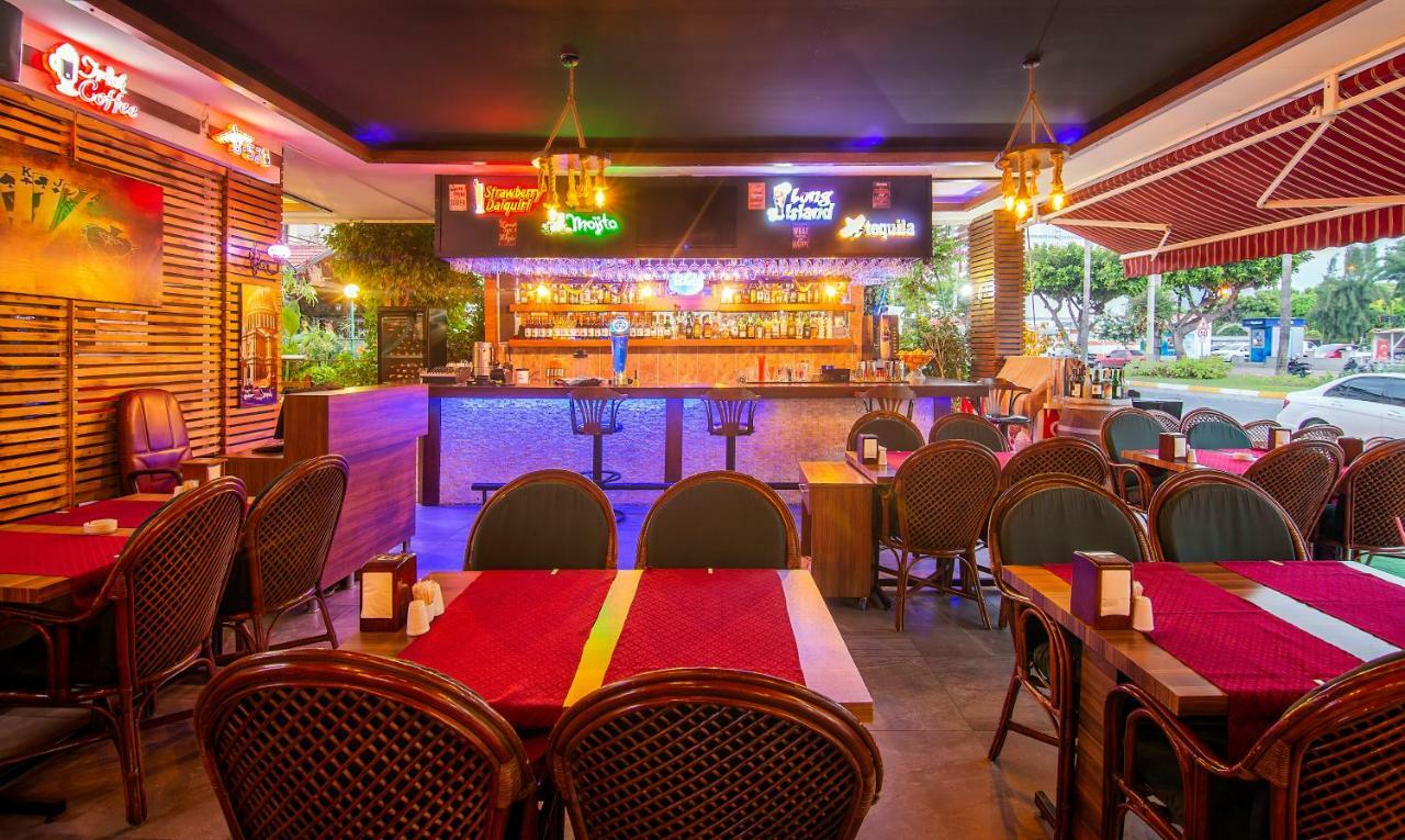 Kleopatra Blue Hawai Hotel 阿拉尼亚 外观 照片